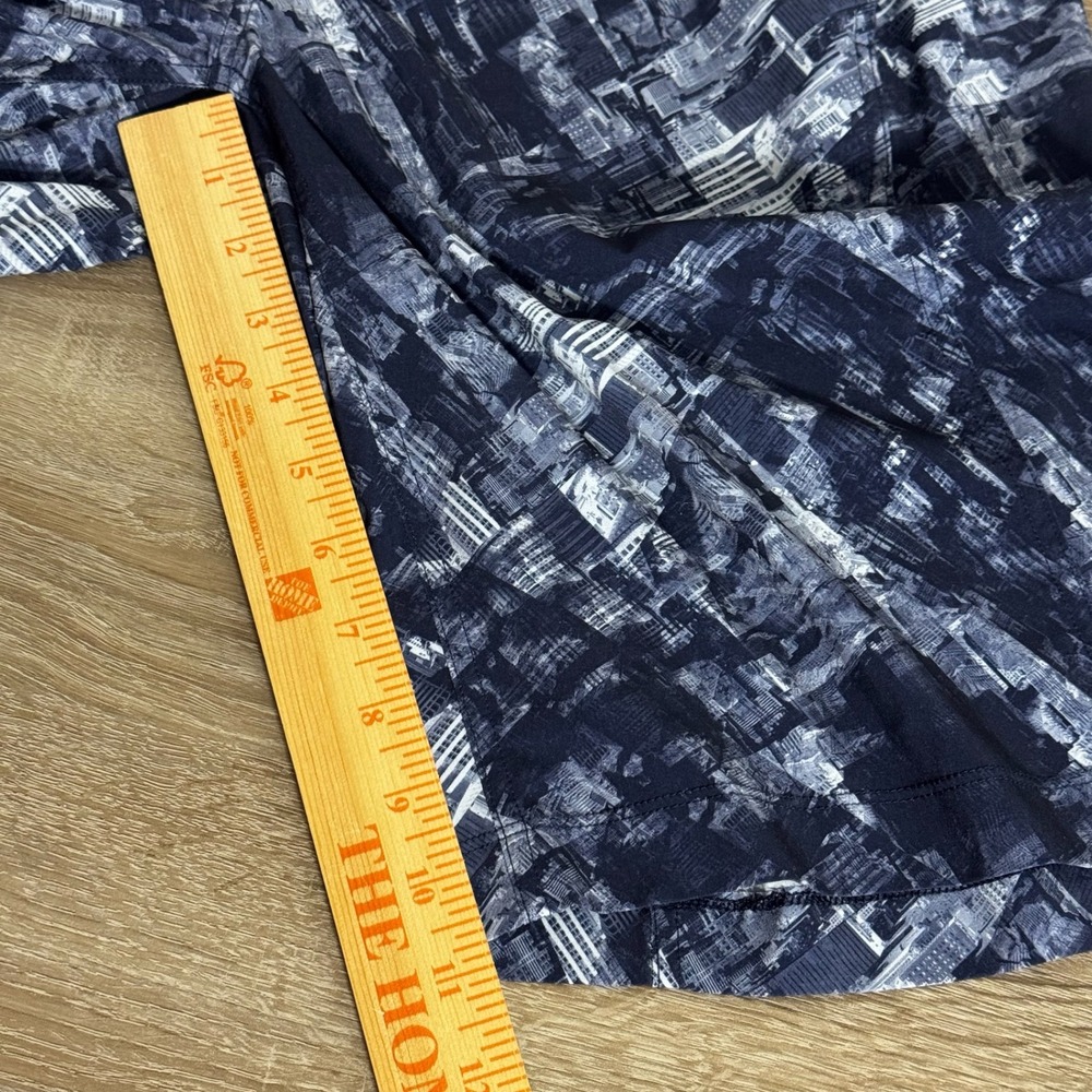Lululemon Mens Cityscape Print Running Shorts Navy White Size S Small - Picture 6 of 7